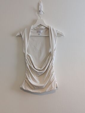 ARITZIA BABATON contour tank top - size large